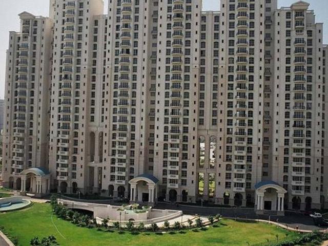 Rental | 4 BHK + Servant Room 3000 Sq.Ft. Apartment in DLF Windsor Court