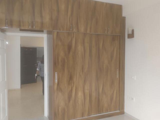 Rental | 4 BHK + Servant Room 3000 Sq.Ft. Apartment in Tata Primanti Phase 2