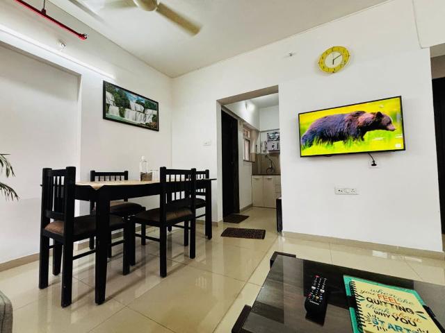 Rental | 4 BHK + Servant Room 3000 Sq.Ft. Independent House in Deepa CHS Aundh