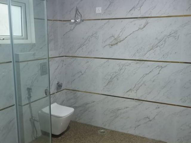Rental | 4 BHK + Servant Room 300 Sq.Yd. Apartment in Gulmohar Park