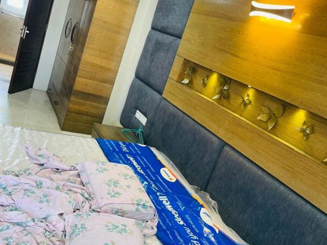 Rental | 4 BHK + Servant Room 3200 Sq.Ft. Apartment in C Scheme