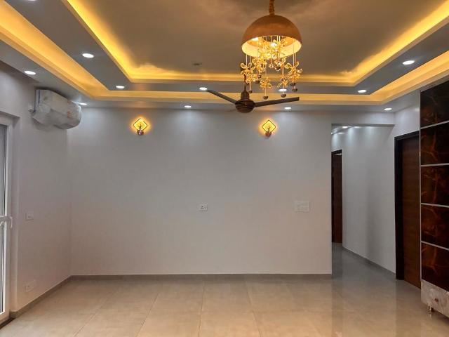 Rental | 4 BHK + Servant Room 3220 Sq.Ft. Apartment in ACE Parkway