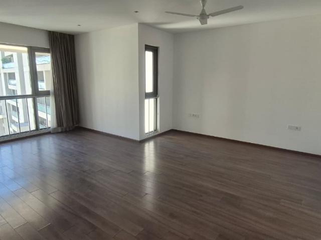 Rental | 4 BHK + Servant Room 4600 Sq.Ft. Apartment in Panchshil One North