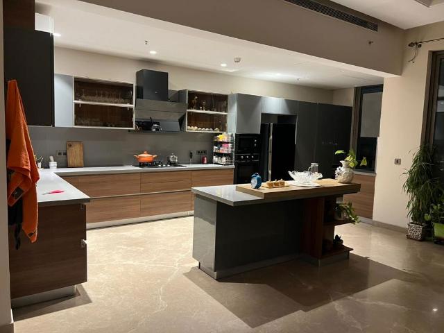 Rental | 4 BHK + Servant Room 4700 Sq.Ft. Apartment in Gulshan Dynasty