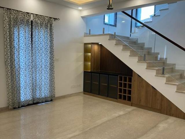 Rental | 4 BHK + Servant Room 4025 Sq.Ft. Villa in Nitesh Napa Valley