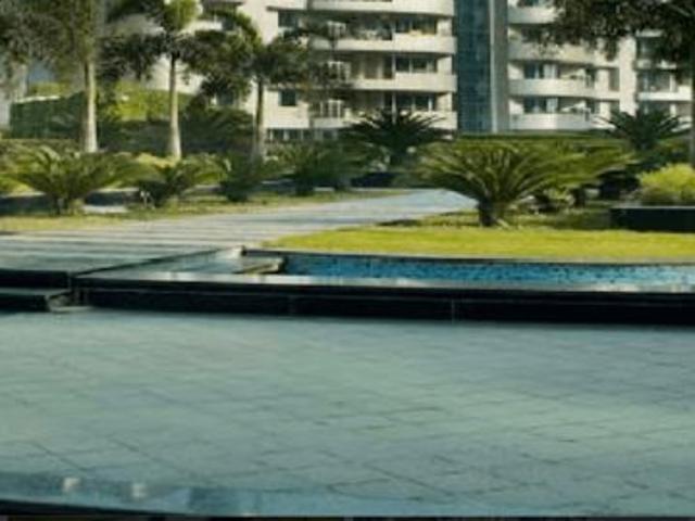Rental | 4 BHK + Servant Room 4100 Sq.Ft. Apartment in Omaxe The Forest