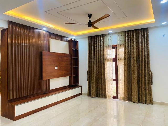 Rental | 4 BHK + Study Room 5300 Sq.Ft. Villa in Fortius Under The Sun