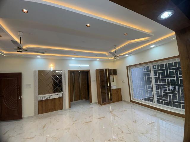Rental | 4 BHK + Study Room 6000 Sq.Ft. Villa in Sanjay Nagar