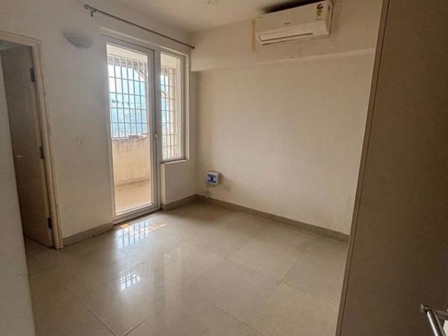 Rental | 4 BHK + Study Room 1975 Sq.Ft. Apartment in Emaar Emerald Floors Premier