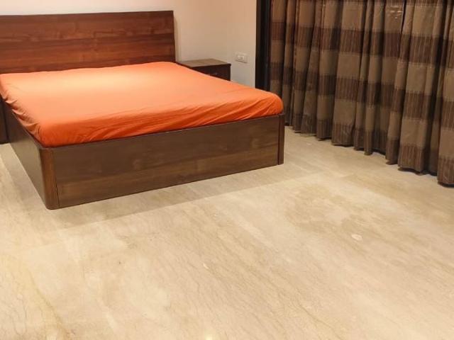 Rental | 4 BHK + Study Room 2000 Sq.Ft. Apartment in Kamgar Putala Vasahat