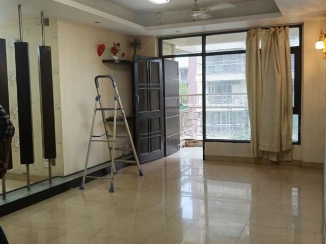 Rental | 4 BHK + Study Room 2650 Sq.Ft. Apartment in The Rama Apartment