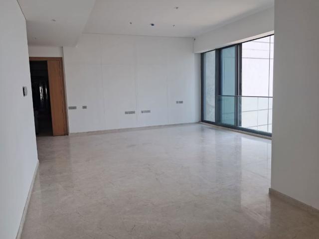 Rental | 4 BHK + Study Room,Extra Room 2132 Sq.Ft. Apartment in Rustomjee Crown