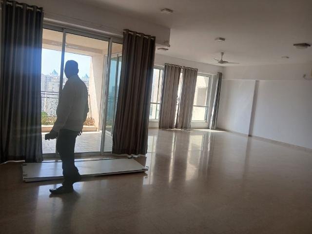 Rental | 4 BHK + Study Room,Extra Room 2272 Sq.Ft. Apartment in LnT Elixir Reserve