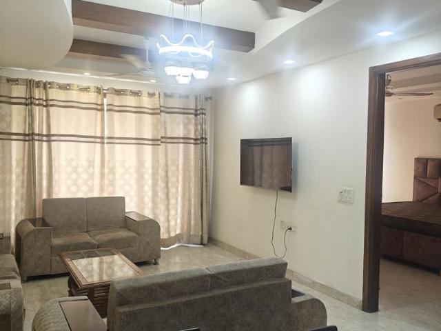 Rental | 4 BHK + Study Room,Extra Room 400 Sq.Yd. Independent House in Vasant Vihar
