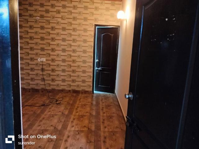 Rental | 4 BHK + Store Room 2400 Sq.Ft. Apartment in RPS Savana