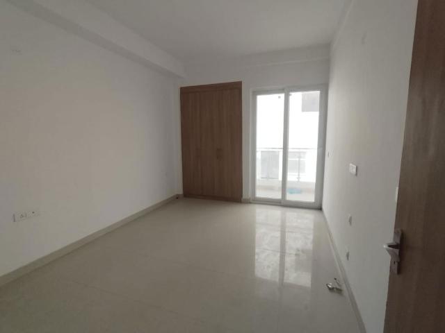 Rental | 4 BHK + Store Room 2700 Sq.Ft. Apartment in SS Linden