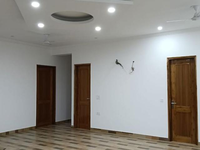 Rental | 4 BHK + Pooja Room 500 Sq.Yd. Independent House in Ankheer