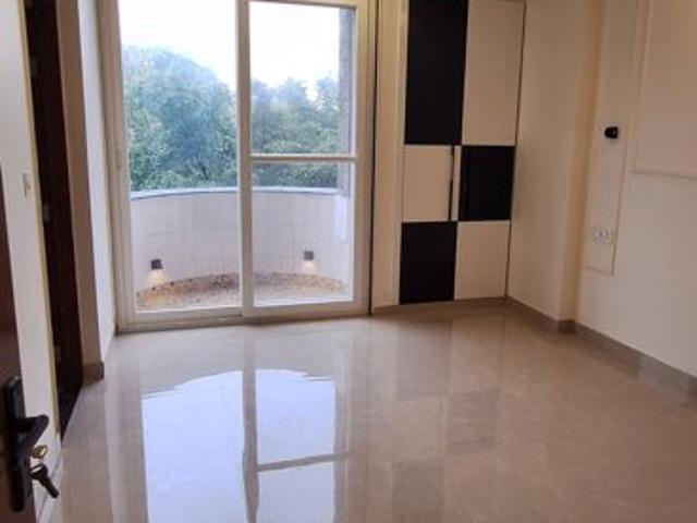 Rental | 4 BHK + Pooja Room 1900 Sq.Ft. Apartment in Sector 4 Dwarka