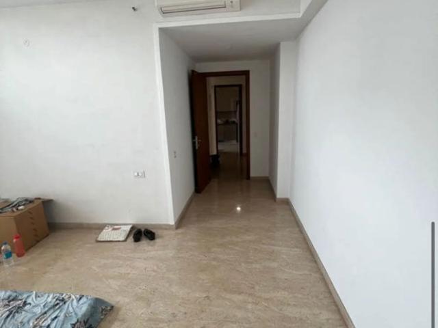 Rental | 4 BHK + Pooja Room 2000 Sq.Ft. Apartment in Krishna Apartments Kandivali