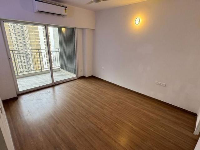 Rental | 4 BHK + Pooja Room 2259 Sq.Ft. Apartment in Godrej Woods