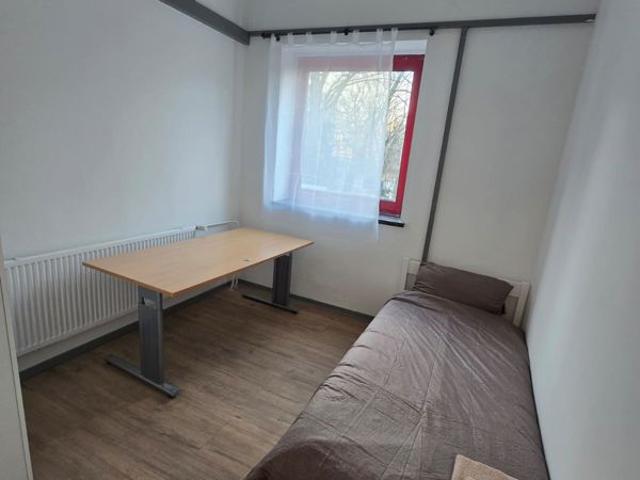 Rental | 4 BHK + Pooja Room 263 Sq.Yd. Apartment in Dwarkadhis City