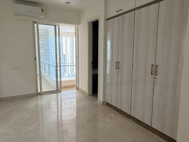 Rental | 4 BHK + Pooja Room 2990 Sq.Ft. Apartment in Indiabulls Sky Forest