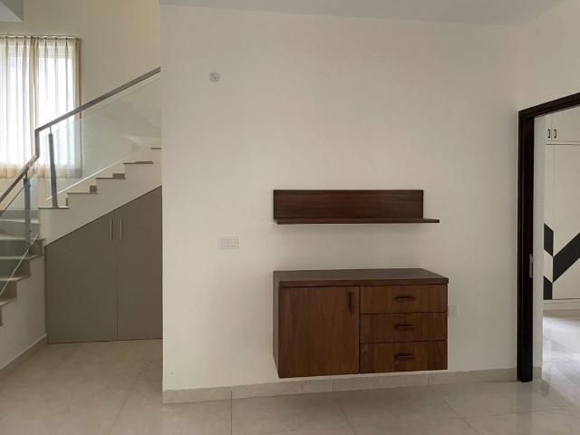 Rental | 4 BHK + Pooja Room 3500 Sq.Ft. Villa in Muppas Indraprastha