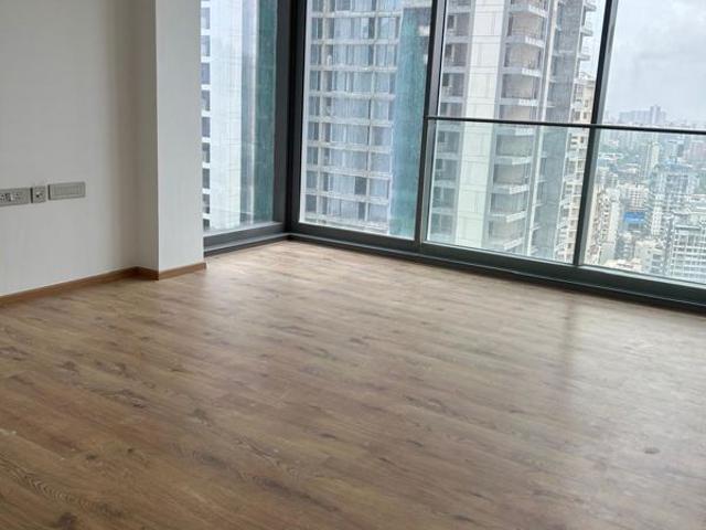 Rental | 4 BHK + Pooja Room,Extra Room,Store Room 2006 Sq.Ft. Apartment in Rustomjee Crown