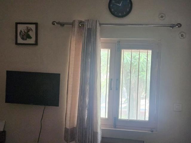 Rental | 4 BHK + Pooja Room,Extra Room 2100 Sq.Ft. Apartment in RWA Jalvayu Vihar