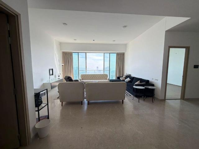 Rental | 4 BHK + Pooja Room,Extra Room 2158 Sq.Ft. Apartment in Rustomjee Crown