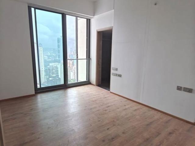 Rental | 4 BHK + Pooja Room,Servant Room 2100 Sq.Ft. Apartment in Rustomjee Crown