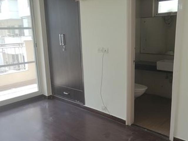 Rental | 4 BHK + Pooja Room,Servant Room 2650 Sq.Ft. Apartment in Bestech Park View Spa Next