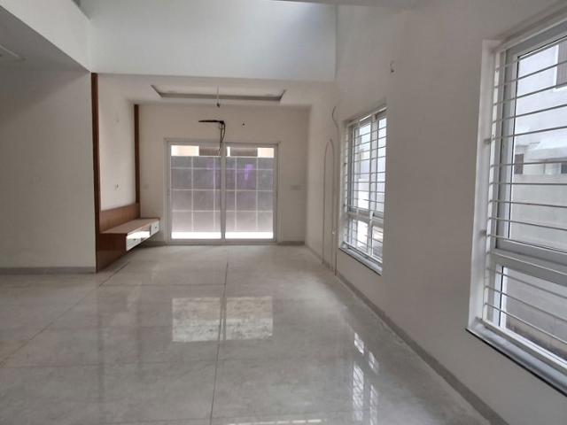 Rental | 4 BHK + Pooja Room,Servant Room 4095 Sq.Ft. Villa in Muppas Indraprastha