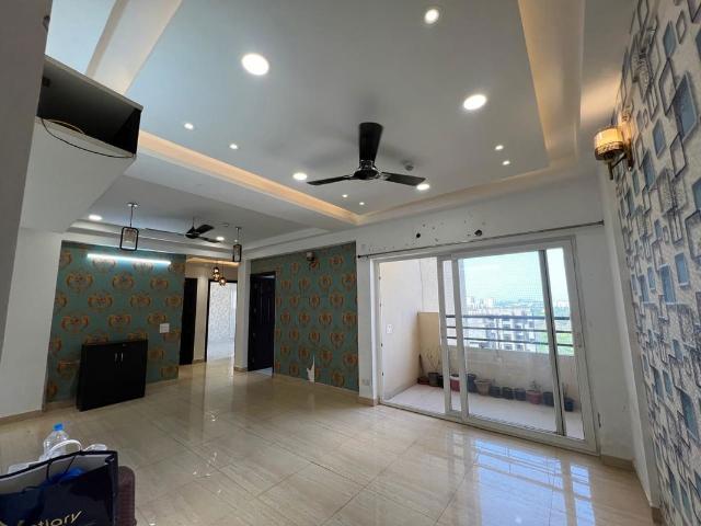Rental | 4 BHK + Pooja Room,Servant Room 4545 Sq.Ft. Apartment in Parx Laureate