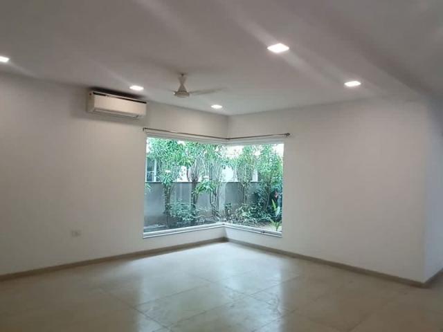 Rental | 4 BHK + Pooja Room,Servant Room 4500 Sq.Ft. Villa in Muppas Indraprastha