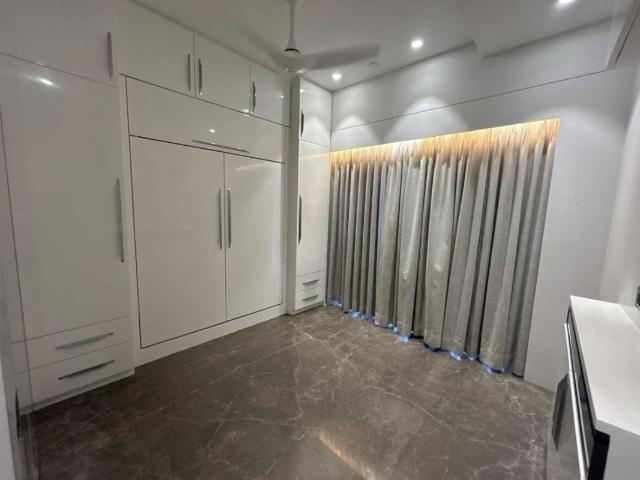 Rental | 4 BHK + Pooja Room,Servant Room,Extra Room 2770 Sq.Ft. Apartment in Lodha The World Towers World One Tier 2