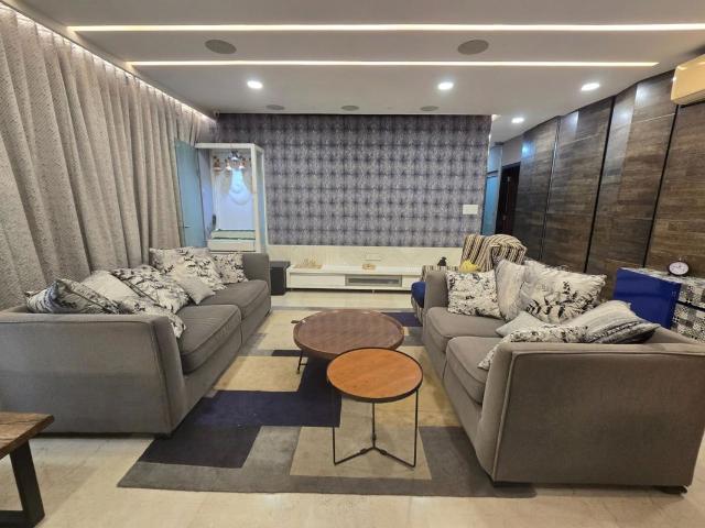 Rental | 4 BHK + Pooja Room,Servant Room,Extra Room 3920 Sq.Ft. Apartment in Omkar Alta Monte