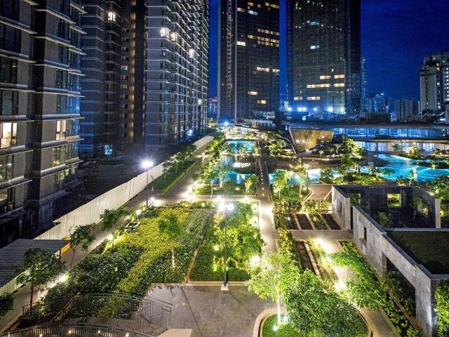 Rental | 4 BHK + Pooja Room,Servant Room,Study Room 1600 Sq.Ft. Apartment in Lodha The Park