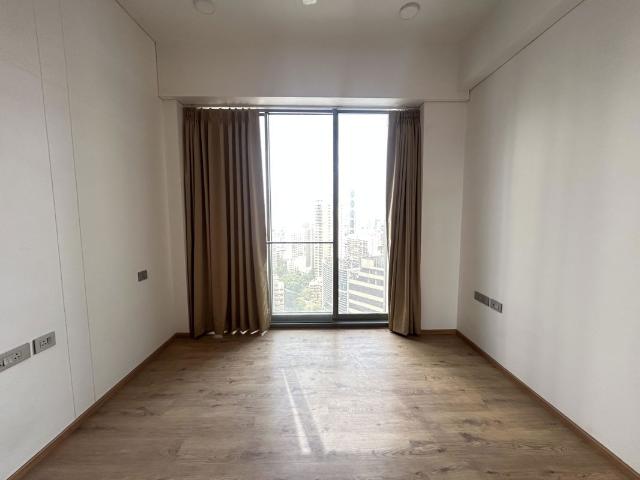 Rental | 4 BHK + Pooja Room,Servant Room,Study Room 2156 Sq.Ft. Apartment in Rustomjee Crown