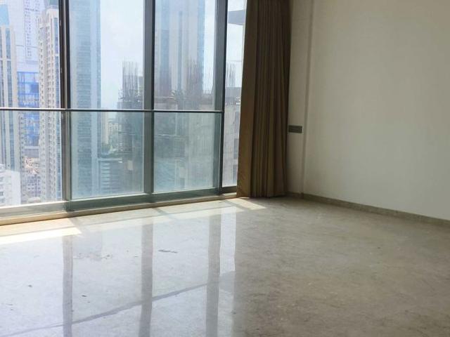 Rental | 4 BHK + Pooja Room,Servant Room,Study Room 2652 Sq.Ft. Apartment in Rustomjee Crown