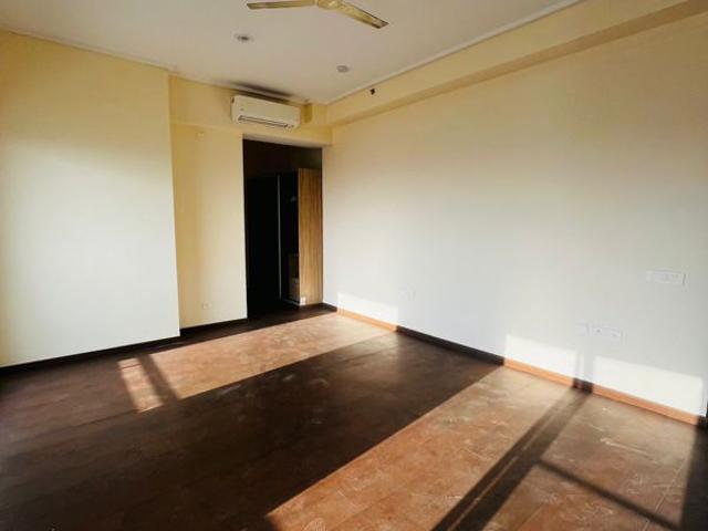 Rental | 4 BHK + Pooja Room,Servant Room,Study Room 3300 Sq.Ft. Apartment in Dasnac Burj