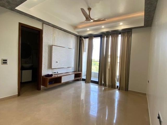 Rental | 4 BHK + Pooja Room,Servant Room,Study Room,Extra Room,Basement,Store Room 2950 Sq.Ft. Apartment in Puri Diplomatic Residences