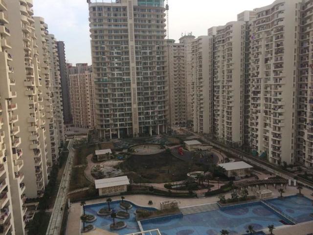 Rental | 4 BHK + Pooja Room,Servant Room,Study Room,Extra Room,Basement,Store Room 4500 Sq.Ft. Apartment in Mahagun Moderne