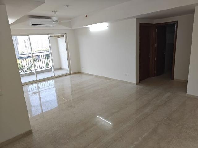 Rental | 4 BHK + Pooja Room,Servant Room,Study Room,Extra Room,Store Room 2100 Sq.Ft. Apartment in Godrej Air Sector 85