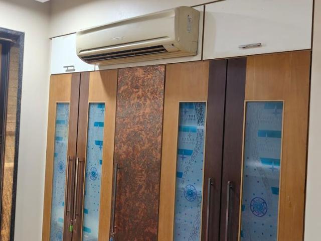 Rental | 4 BHK + Pooja Room,Servant Room,Study Room,Extra Room,Store Room 2200 Sq.Ft. Apartment in Sector 5 Kharghar