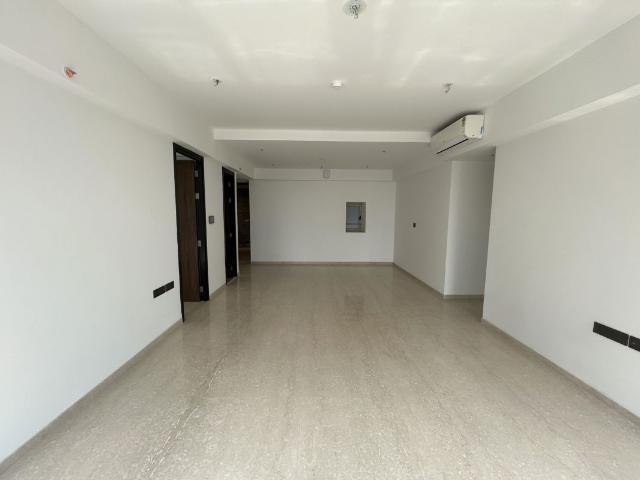 Rental | 4 BHK + Pooja Room,Servant Room,Study Room,Extra Room 1600 Sq.Ft. Apartment in Lodha Trump Tower