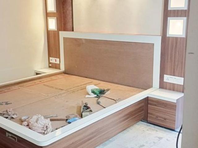 Rental | 4 BHK + Pooja Room,Servant Room,Study Room,Extra Room 1900 Sq.Ft. Apartment in Rohini Sector 9