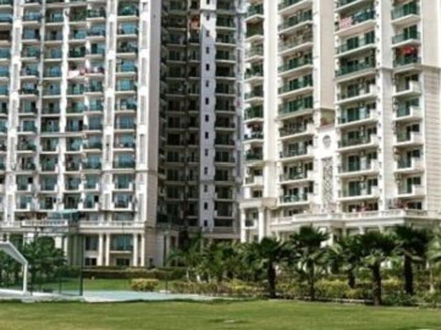 Rental | 4 BHK + Pooja Room,Servant Room,Study Room,Extra Room 3500 Sq.Ft. Apartment in Sunworld Arista