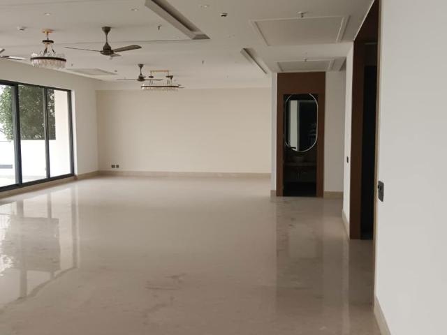 Rental | 4 BHK + Pooja Room,Servant Room,Study Room,Extra Room 3501 Sq.Ft. Apartment in ABA County 107