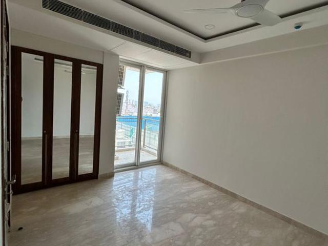 Rental | 4 BHK + Pooja Room,Servant Room,Study Room,Extra Room 4422 Sq.Ft. Apartment in Ambience Creacions